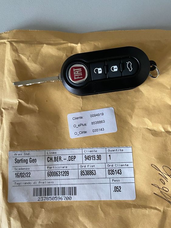 Fiat 500 Schlüssel mit Fernbedienung Neu Kaufen auf Ricardo Fiat 500 Schlüssel mit Fernbedienung Neu Kaufen auf Ricardo