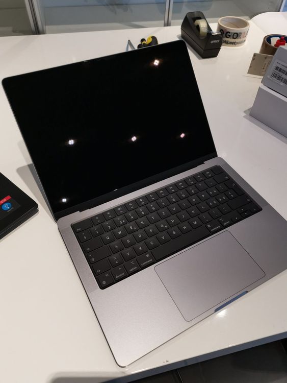 Macbook Pro M1 Max 14" Late 2021 | Kaufen auf Ricardo