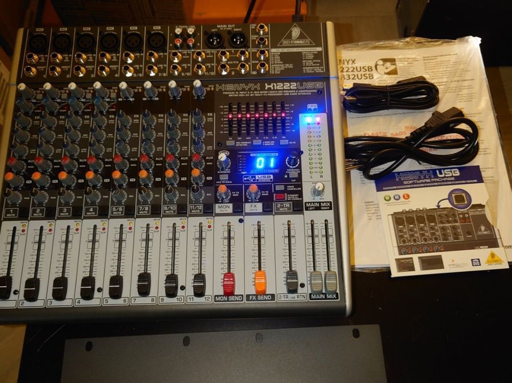 AUDIO MIXER BEHRINGER XENYX X1222USB Comprare su Ricardo