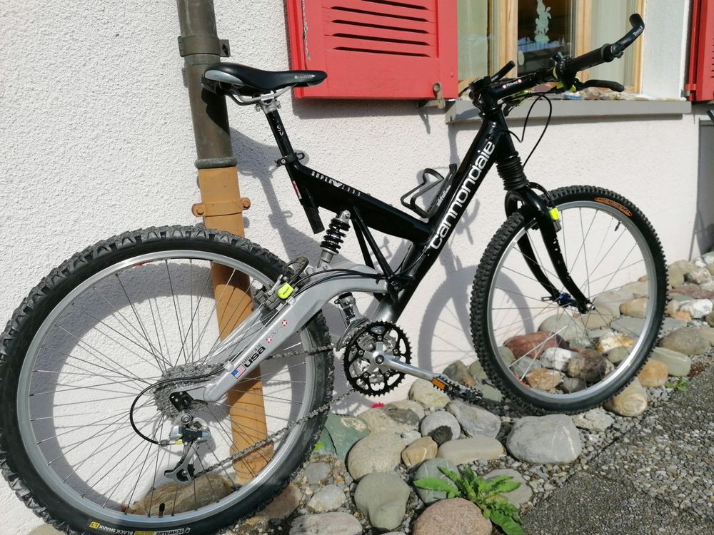 cannondale v2000