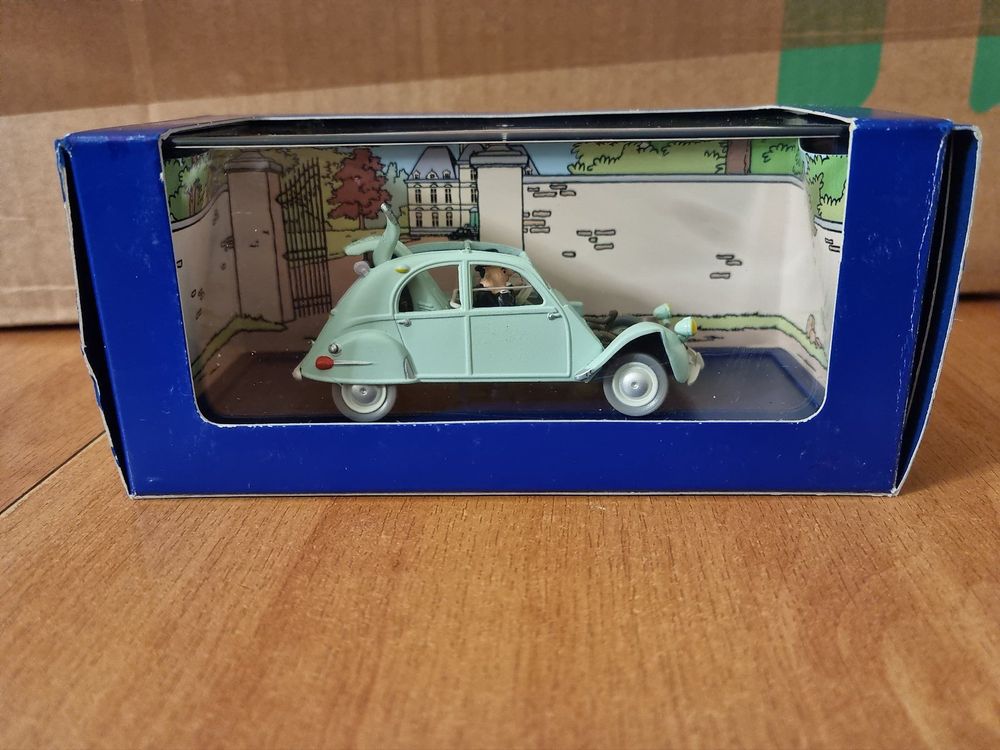 Voiture Tintin Hachette 1/24 - N°37 - Bijoux Castafiore - NEUVE En Boîte Avec Fascicule