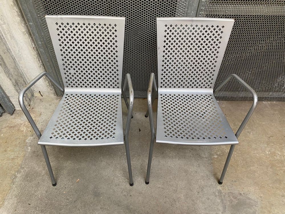 6 x designer metall Gartenstühle, stapelbar Acheter sur Ricardo