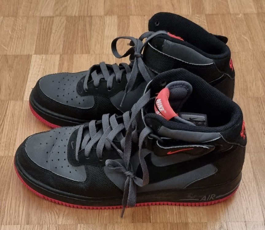 Nike Air Force 1 mid rot dunkelgrau schwarz 44 Acheter sur Ricardo Nike Air Force 1 mid rot dunkelgrau schwarz 44 Acheter sur Ricardo