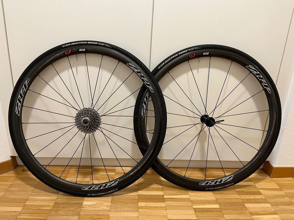 Rennradlaufsatz Zipp 202 inkl. sram red Kassette | Comprare su Ricardo