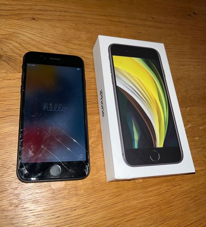 iphone se black 128