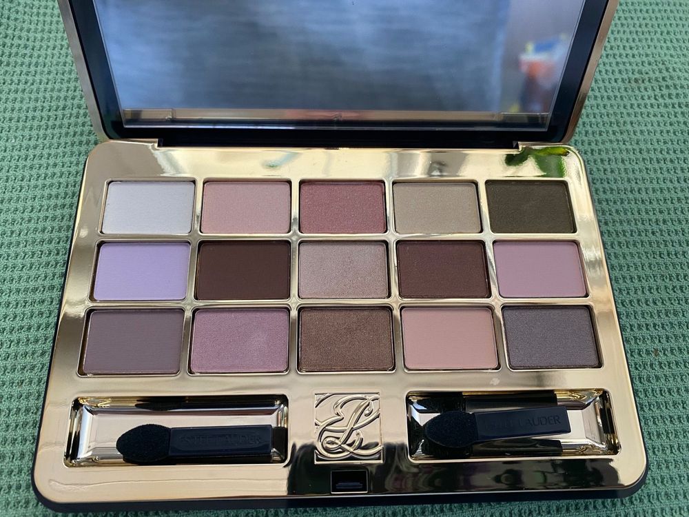 Estée Lauder Deluxe Eyeshadow Palette Kaufen auf Ricardo
