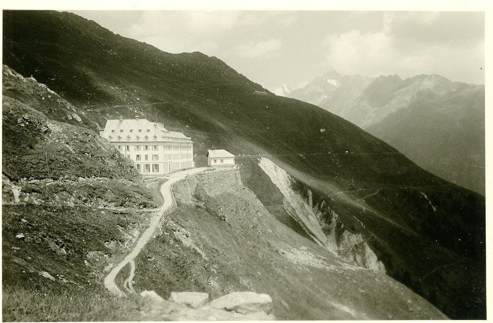 Fiescheralp Hotel Jungfrau altes Foto c1945 1