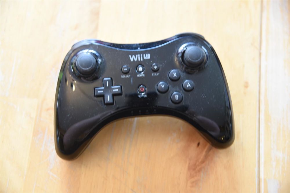 WiiU Pro Controller 1