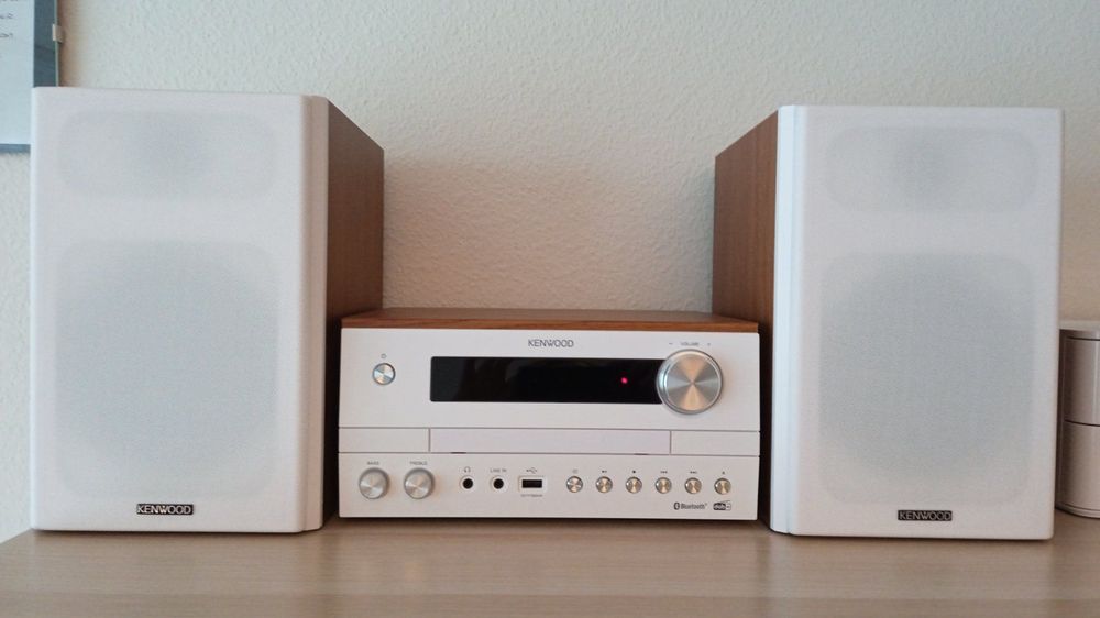 Kenwood M820DAB Stereoanlage HiFi CD Player / Bluetooth Comprare su