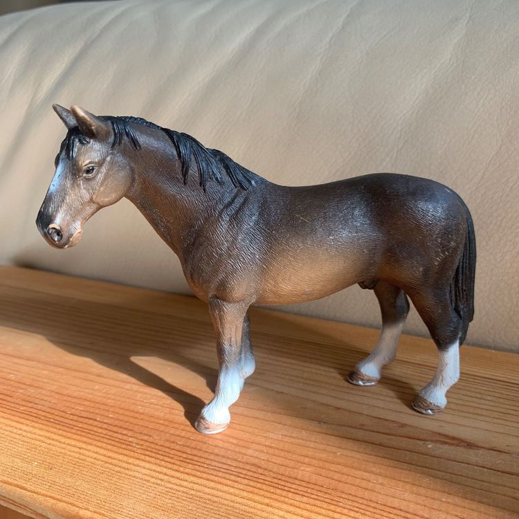 SCHLEICH Pferd • Hannoveraner Hengst braun | Kaufen auf Ricardo