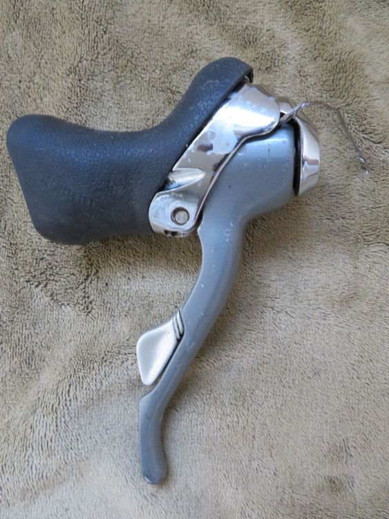 SHIMANO 600 Brems/Schalthebel RECHTS 8fach PORTOFREI! Kaufen auf Ricardo