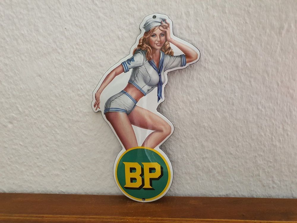 Emailschild BP Pin Up Girl Motor Oil Emaille Schild Reklame 1