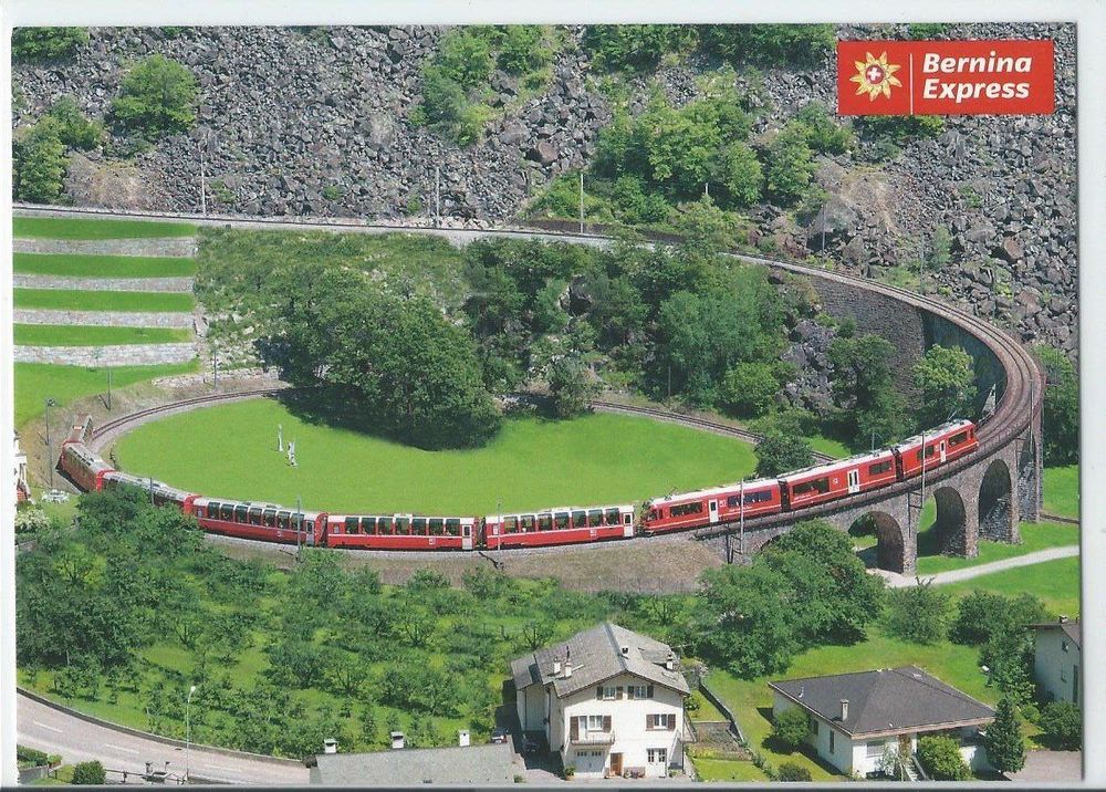 Bernina-Express Kreisviadukt der RhB bei Brusio 1