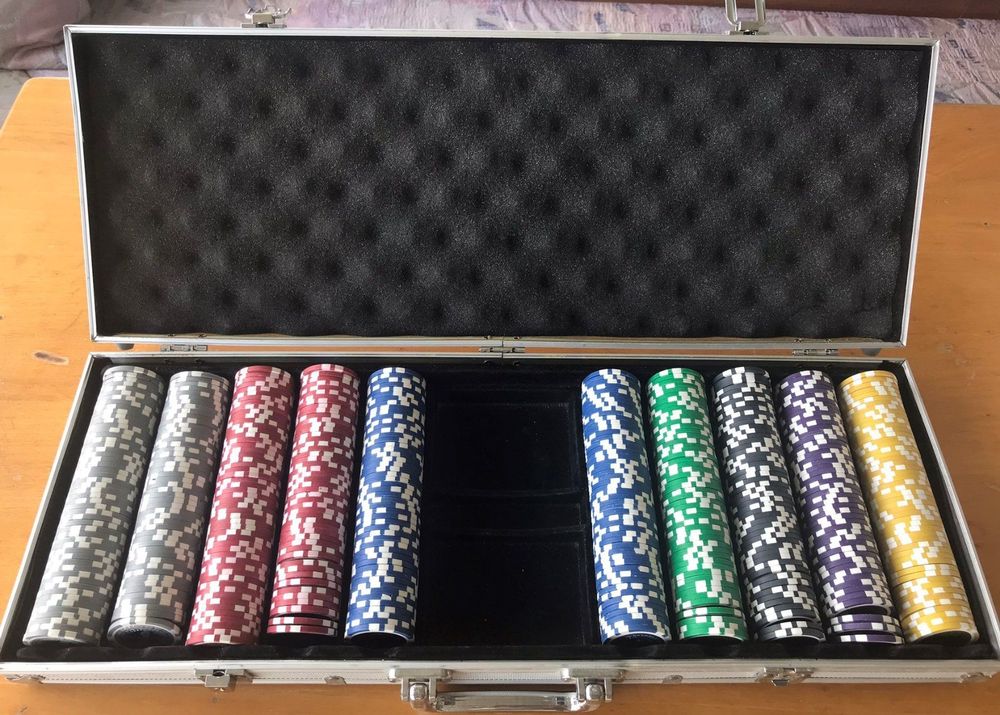 Poker Chips Set Kaufen auf Ricardo