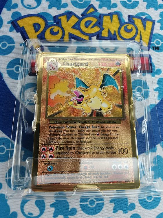 Charizard Metal Gold - Celebrations Ultra Premium Collection | Comprare