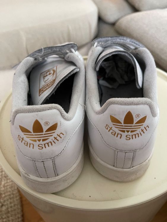 Adidas Stan Smith 43 1/3 weiss komplett Leder Klettverschlus | Kaufen auf Ricardo