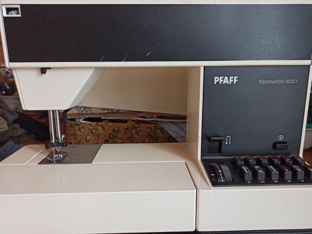 Nähmaschine Pfaff Tipmatic 1027 Kaufen auf Ricardo