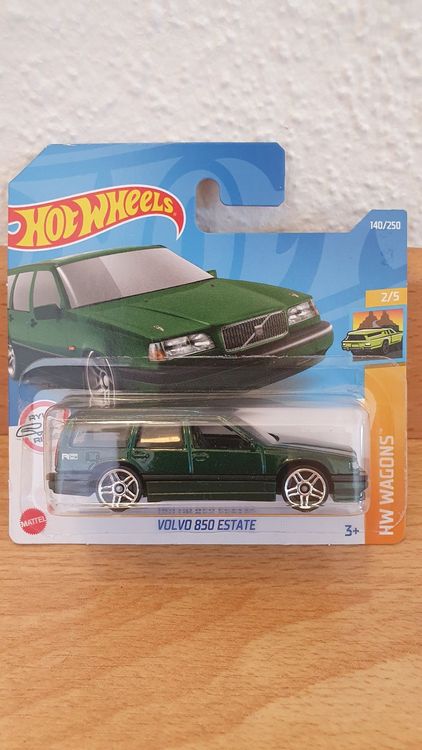 Hot wheels volvo