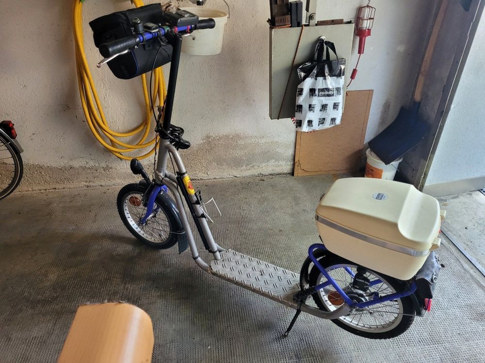 Scooter/ Trottinett für Erwachsene mit viel Zubehör | Comprare su Ricardo