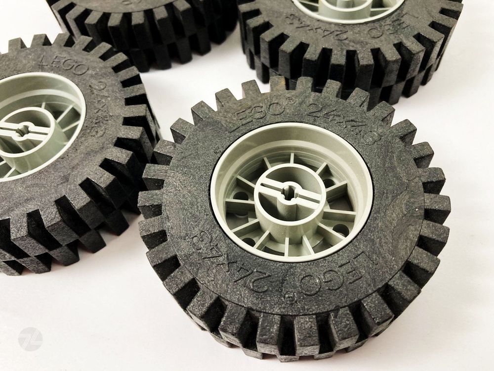 Lego 24x43 Reifen Pneu 4x Set Technic Wheel 3739 / 3740 Rad 1