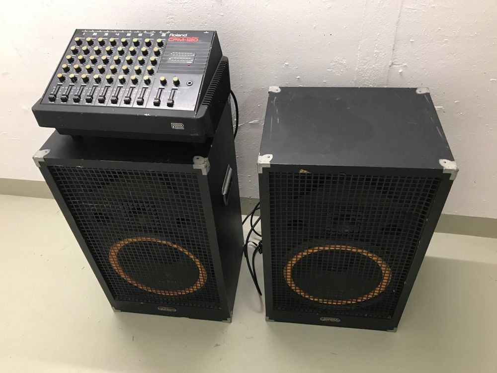 Roland Verstärker Mixer CPM120 mit 2 Lautsprecherboxen Kaufen auf