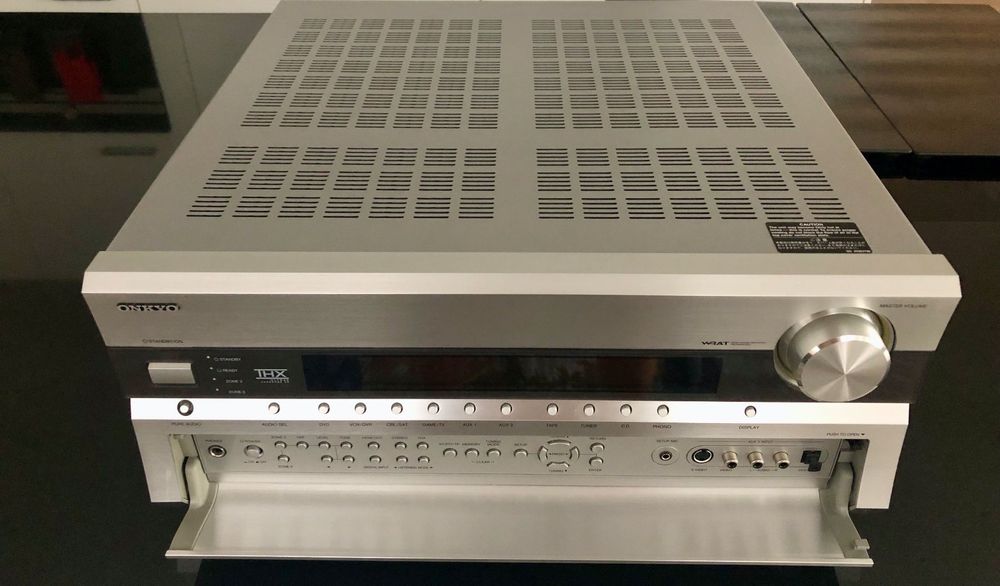 Onkyo AV Receiver TXSR 805 silber gebraucht Kaufen auf Ricardo