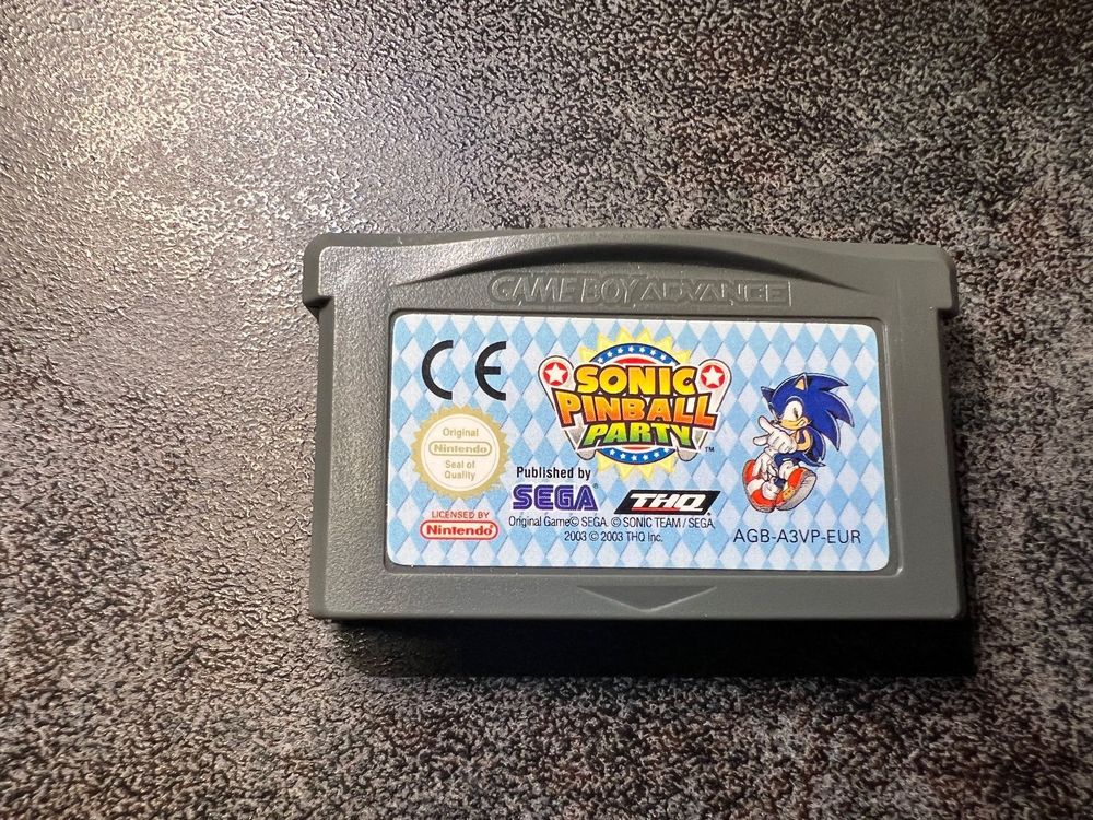 Jouez à 2 Games In 1 - Sonic Pinball Party + Sonic Battle en