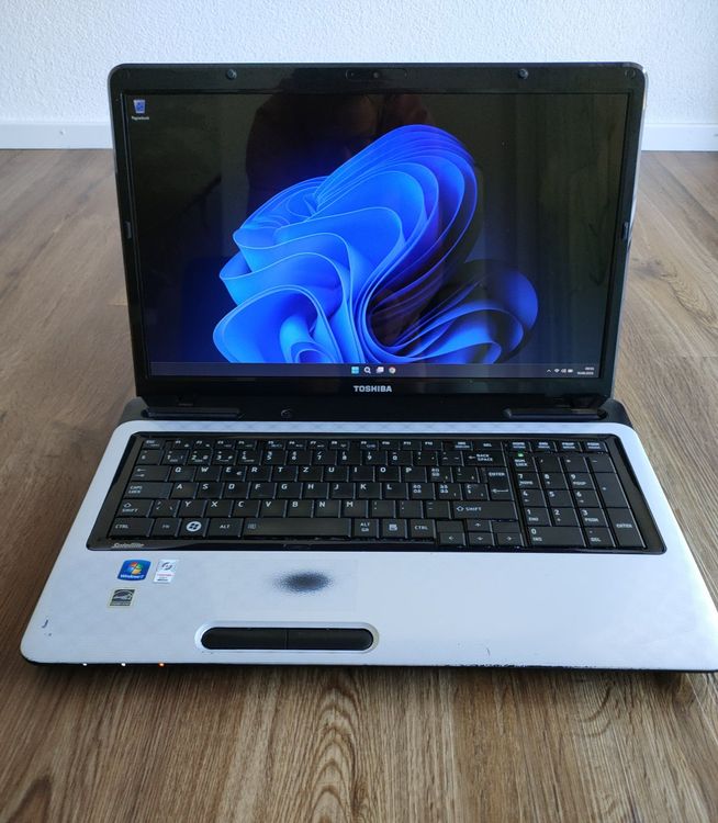 toshiba-schneller-amd-a8-750-gb-windows-11-office-2021-kaufen-auf