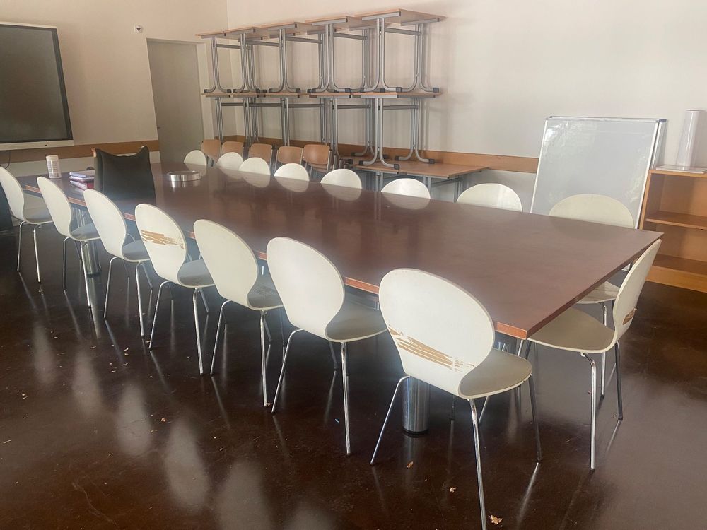 Large Office Conference Table Kaufen auf Ricardo