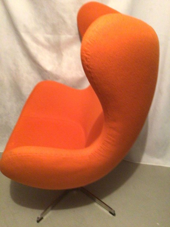 Egg Chair by Arne Jacobsen / Replica Kaufen auf Ricardo