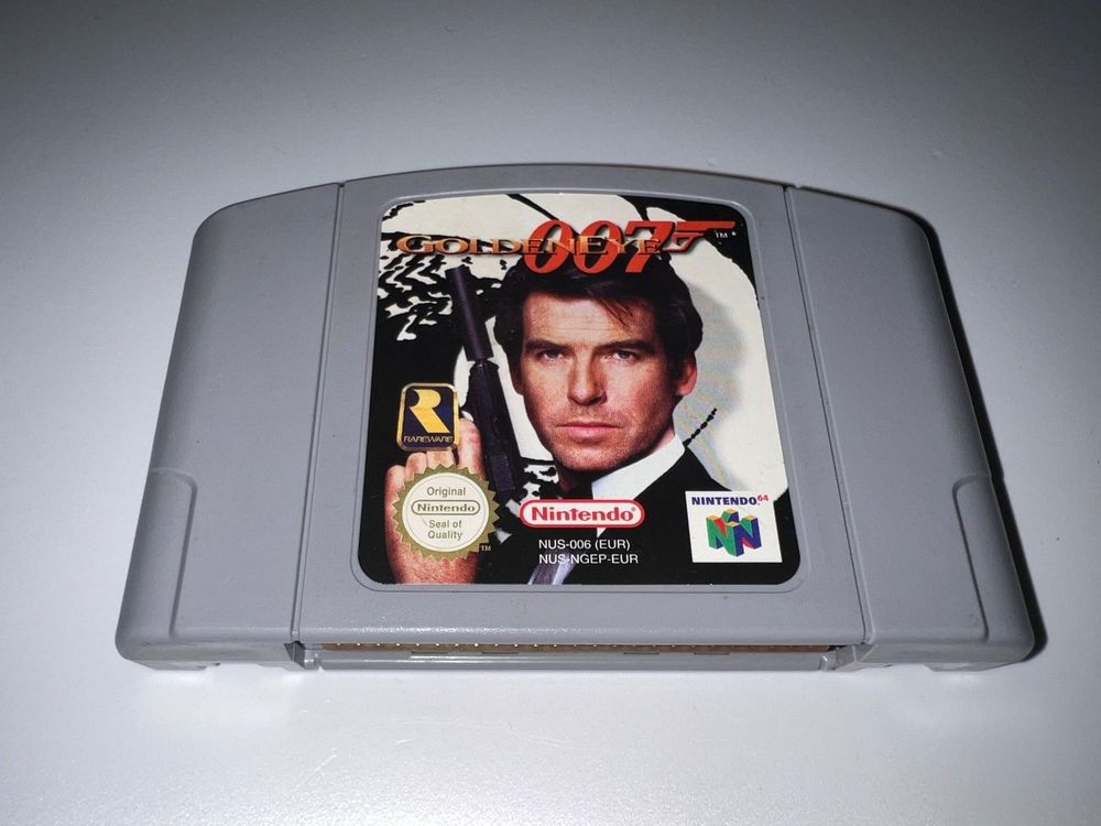 Nintendo 64 (N64) Spiel James Bond GoldenEye 007 Acheter sur Ricardo
