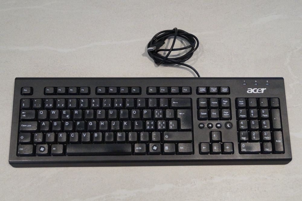 acer Tastatur mit USB Anschluss, guter Zustand 1