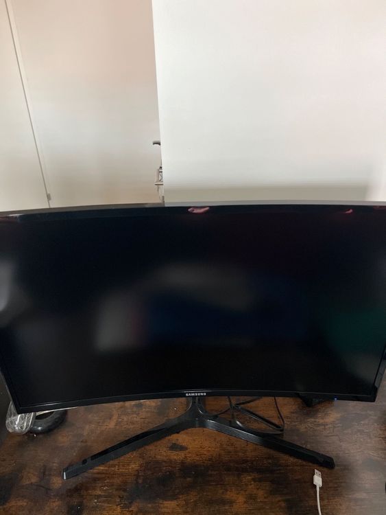 Samsung curved monitor C27F398FWR 27 Zoll Acheter sur Ricardo