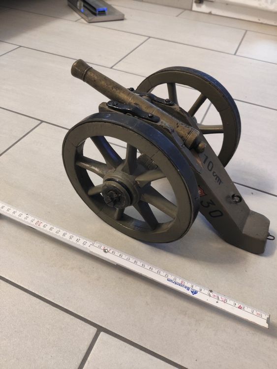 Grosses Modell Kanone CH Militär 10cm Bat 30 Kaufen auf Ricardo
