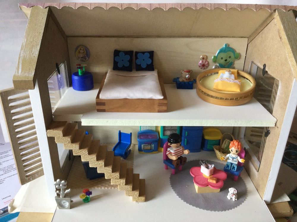 Puppenhaus Möbel Set 36-teilig | Aus Holz Mit 4 Puppen | Ab 3 Jahren