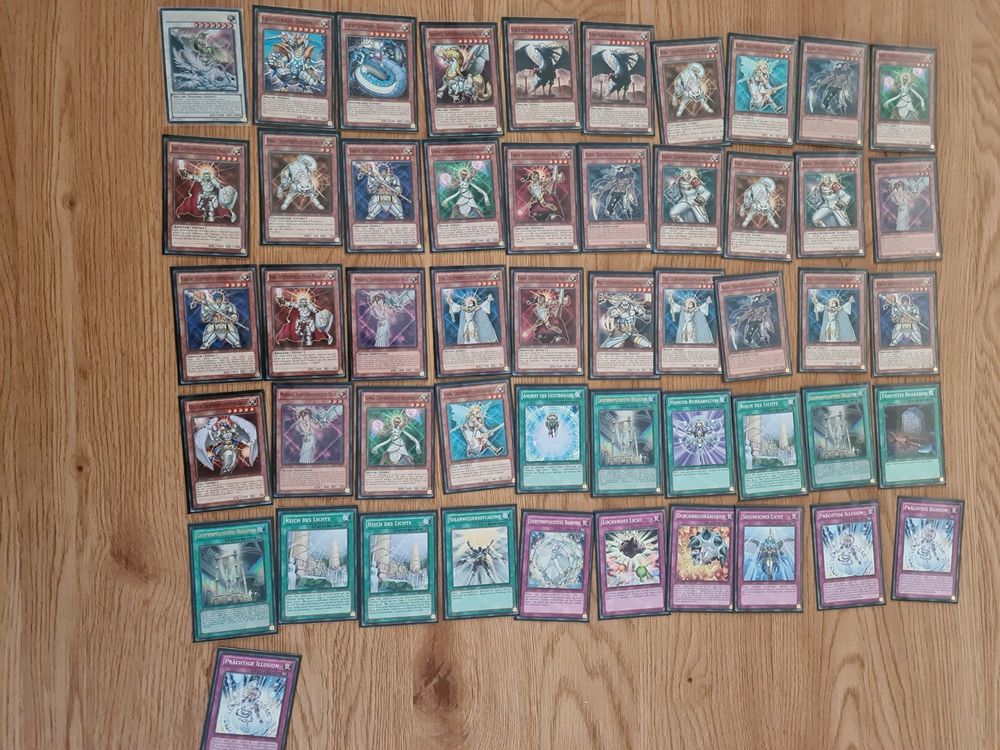 Yu gi oh karten lichtverpflichtet deck Kaufen auf Ricardo