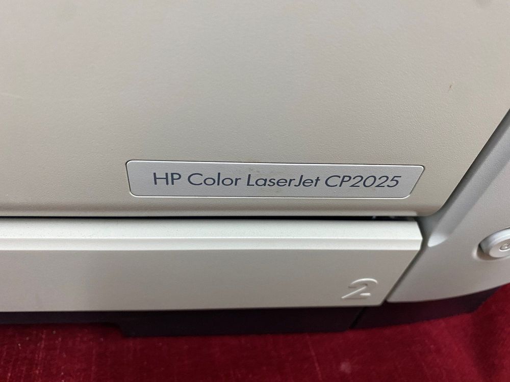 hp-color-laser-drucker-cp2025-kaufen-auf-ricardo
