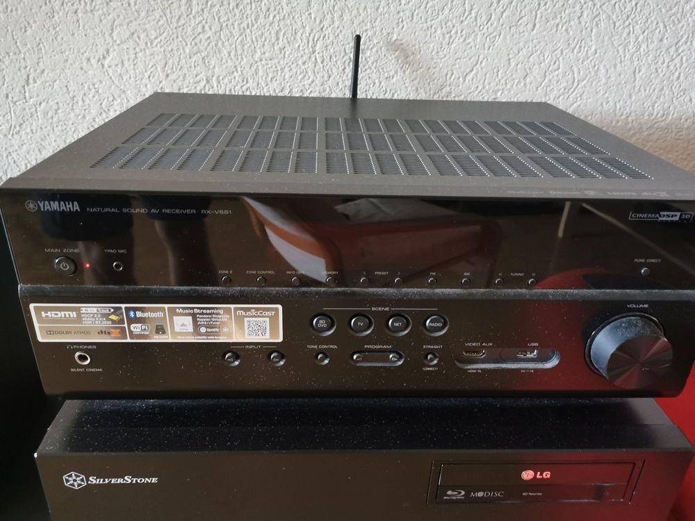 Yamaha RXV681 7.2 AV Receiver Verstärker 7x90 Watt Kaufen auf Ricardo