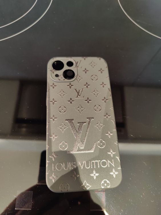 Iphone 13 cover LV Kaufen auf Ricardo