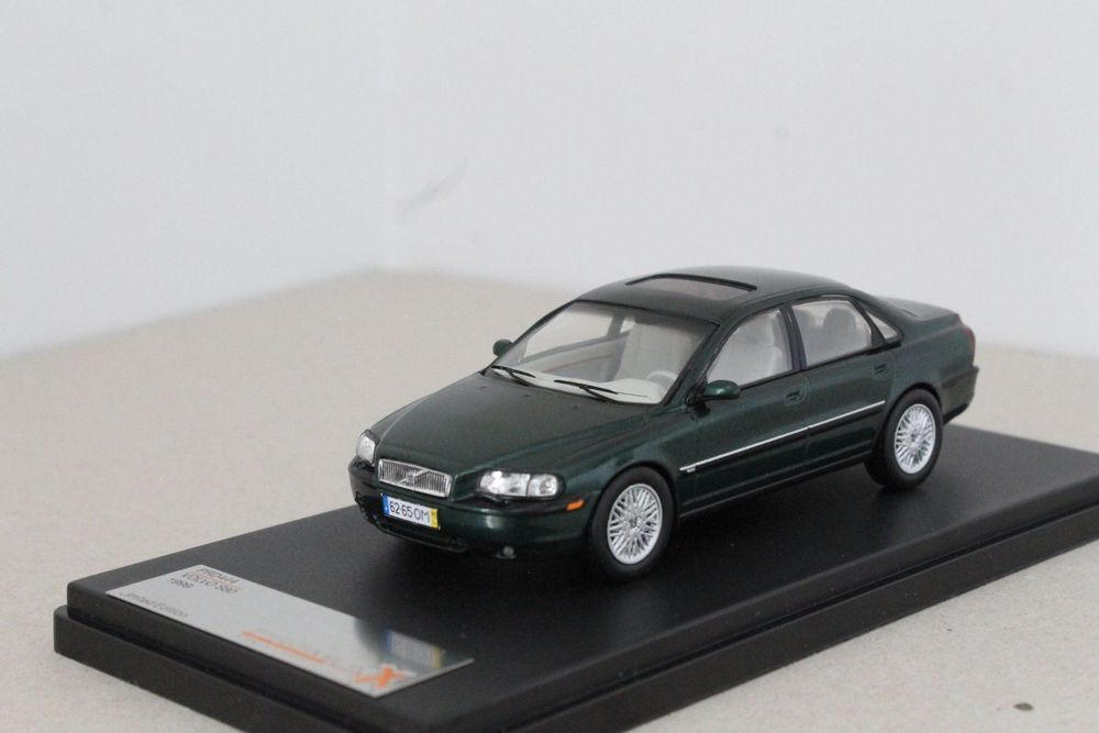 Volvo 220 Amazon 1962 Verte – Miniature PremiumX 1/43, Break, Neuve
