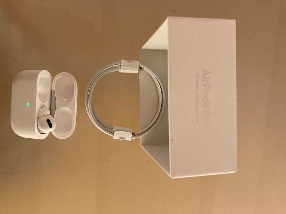 Apple AirPods A2031 (one headphone) Kaufen auf Ricardo