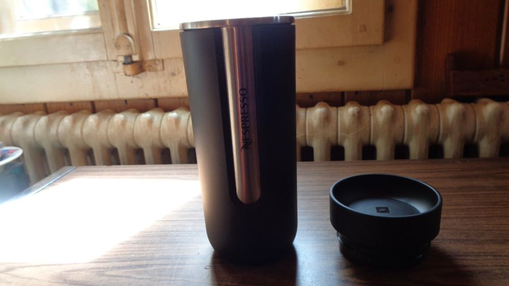 Nomad Travel Mug Black large von NESPRESSO Kaufen auf Ricardo