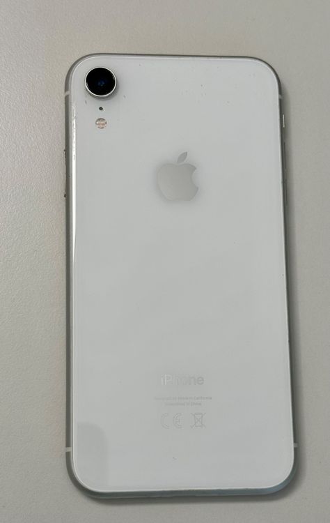 iPhone XR 64GB (weiss) | Kaufen auf Ricardo