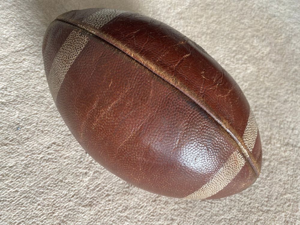 Football made in USA Kaufen auf Ricardo