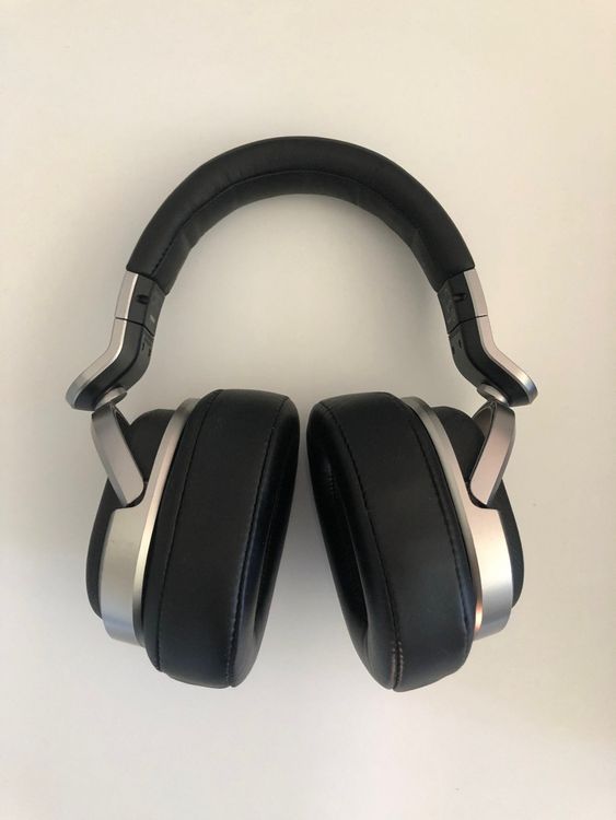 Wireless Surround Kopfhörer Sony MDRHW700 Kaufen auf Ricardo