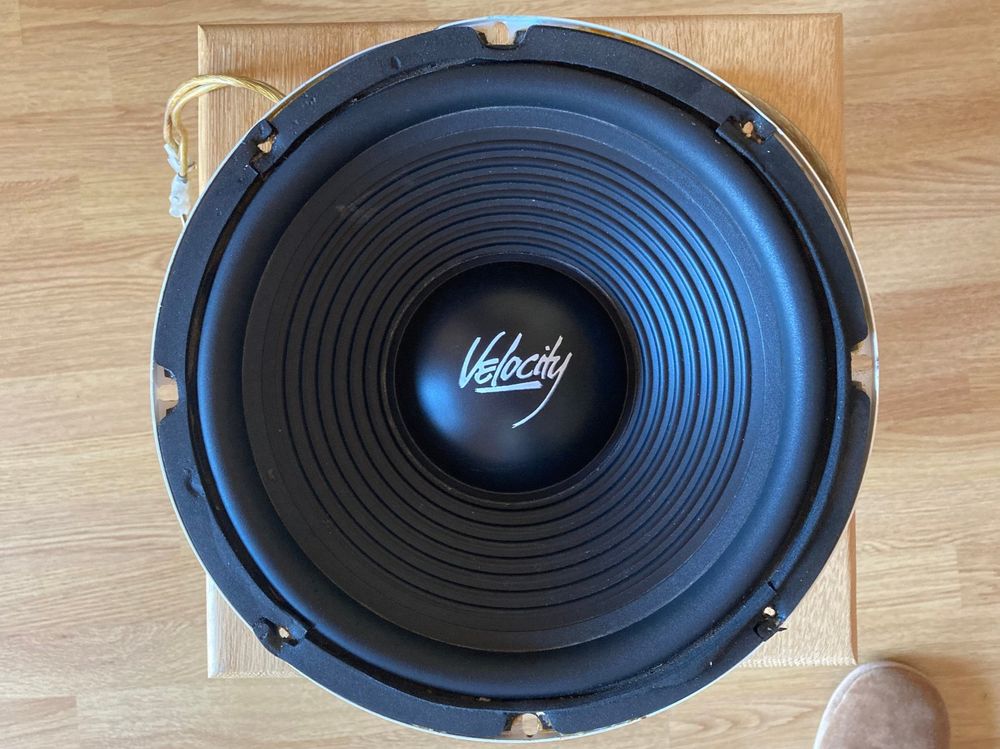 Blaupunkt Velocity Subwoofer VXW 250 BASS, 25cm CarHiFi Kaufen auf
