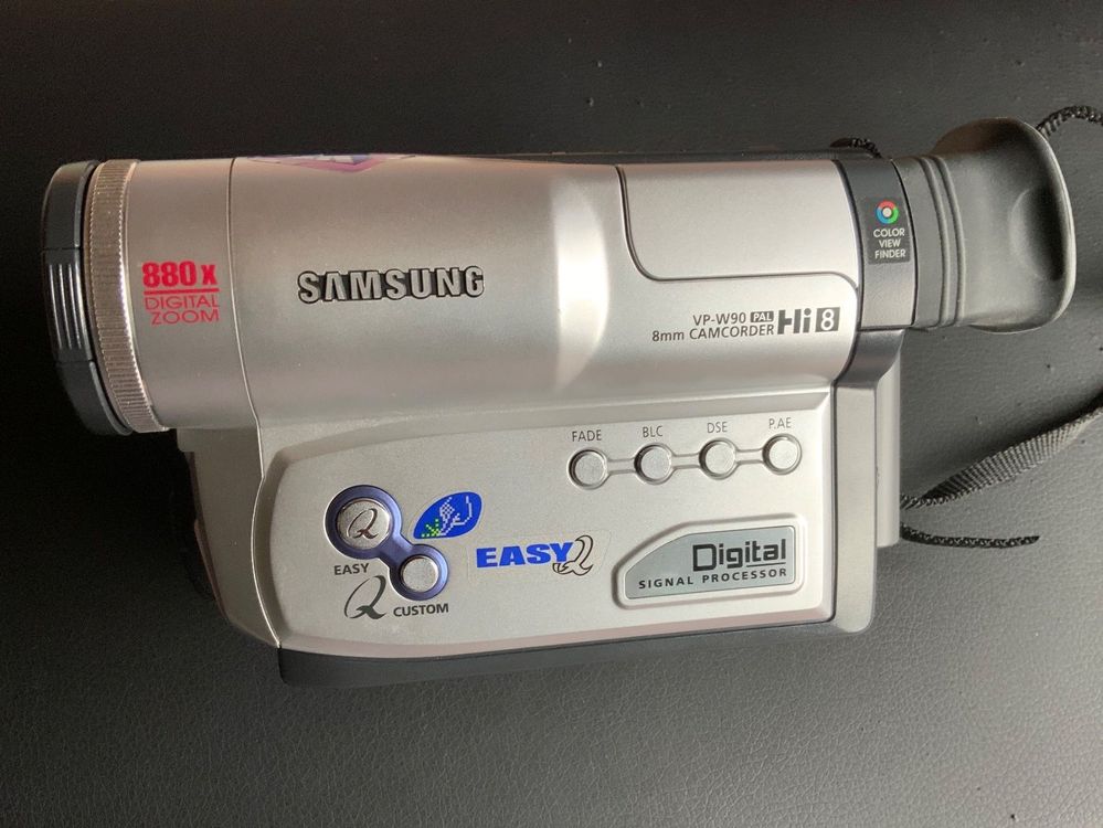 Samsung Hi8 Camcorder mit Zubehör + Tasche Kaufen auf Ricardo