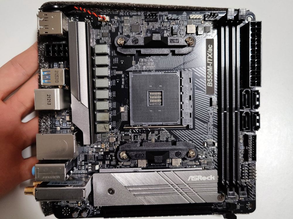 人気商品！！ ASRock B550M-ITX/ac - 通販 - bahri.edu.sd