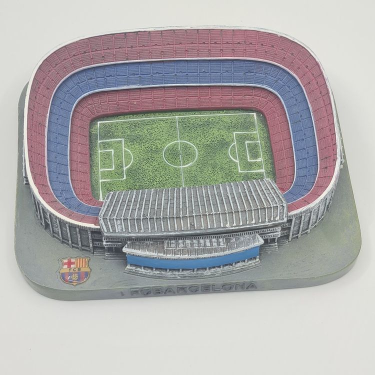camp-nou-stadium-replica-vom-fcb-shop-in-barcelona-kaufen-auf-ricardo