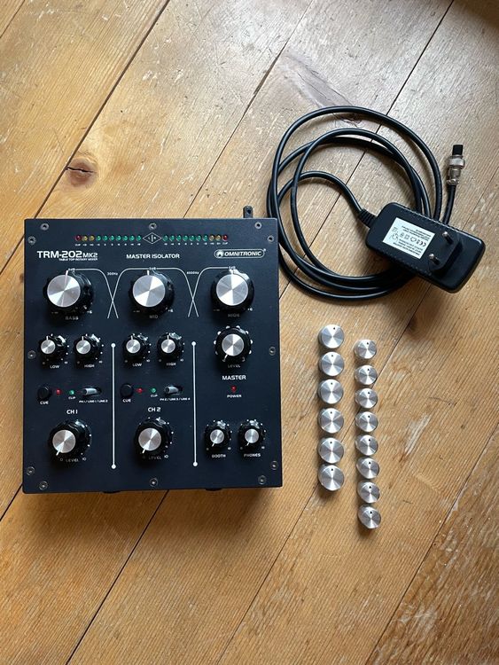 Omnitronic TRM202 MK2 2Channel Rotary Mixer Kaufen auf Ricardo